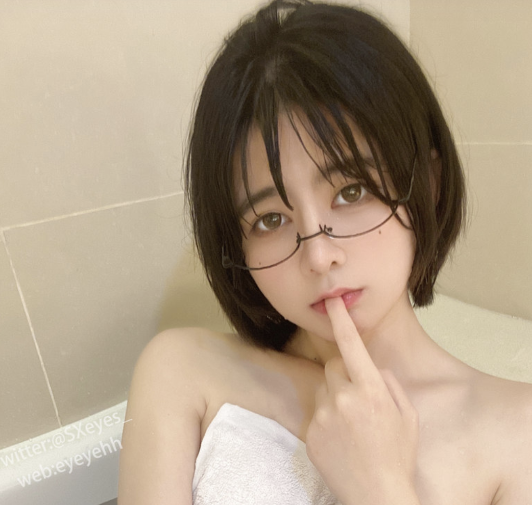 图片[2]-眼酱大魔王W，cos摄影作品合集一个长腿美女-水淼aqua